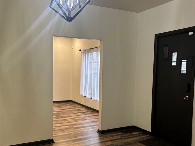 122 5th Street SW, New Philadelphia, OH 44663 Photo 10