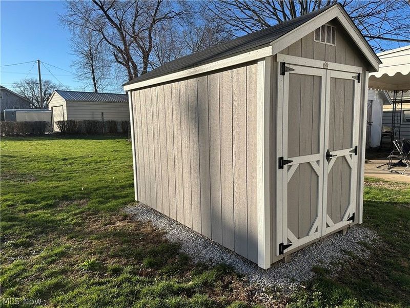 122 5th Street SW, New Philadelphia, OH 44663 Photo 4