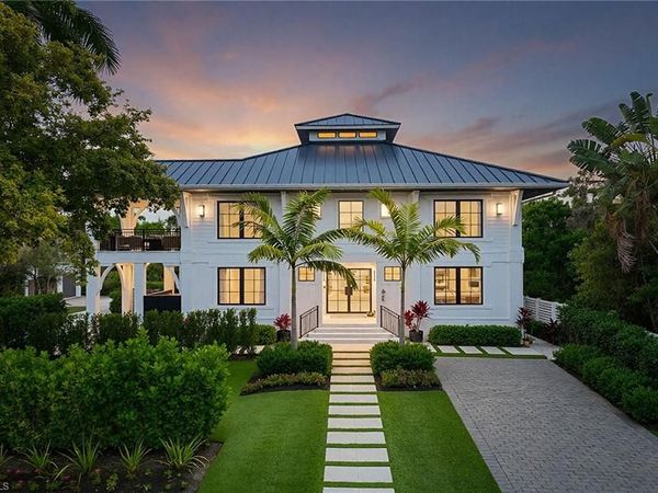 1355 4th ST S, NAPLES, FL 34102