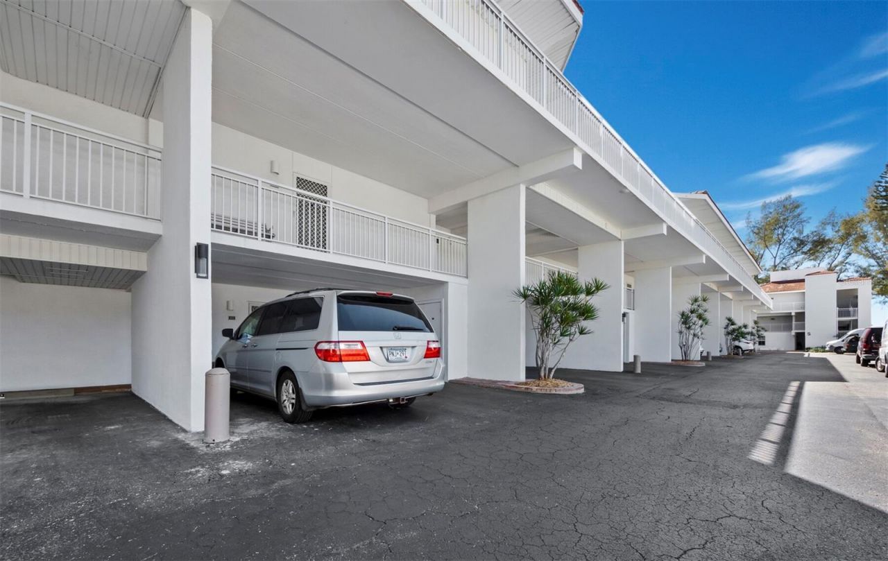 5055 Gulf Of Mexico Drive , Unit 421, Longboat Key, FL 34228 Photo