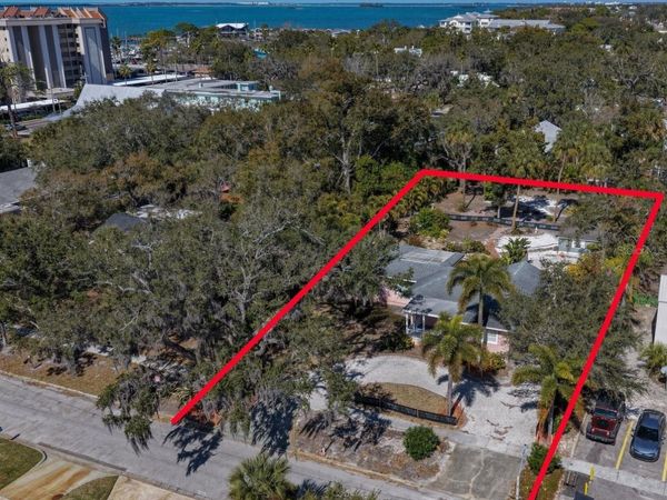 240 PRESIDENT LOT 17 STREET, DUNEDIN, FL 34698