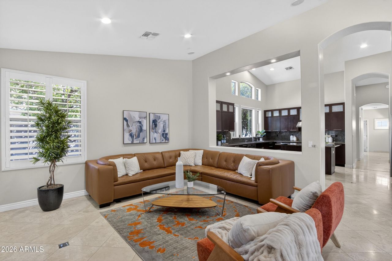 7880 S Michele Lane, Tempe, AZ 85284 Main Photo