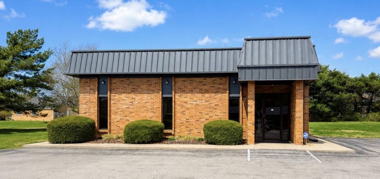 100 Greenbriar Drive, Campbellsville, KY 42718