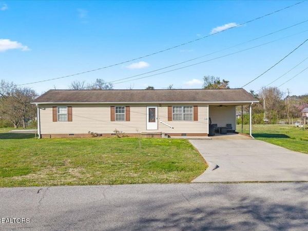 118 Bradley Drive, Madisonville, TN 37354