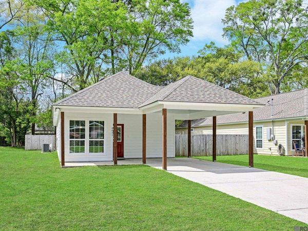 4431 40th St, Zachary, LA 70791