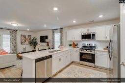 3384 Matrim Way  photo 4