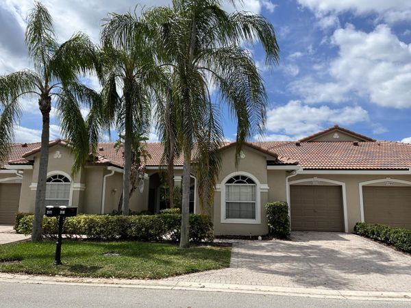 21105 Via Solano, Boca Raton, FL 33433