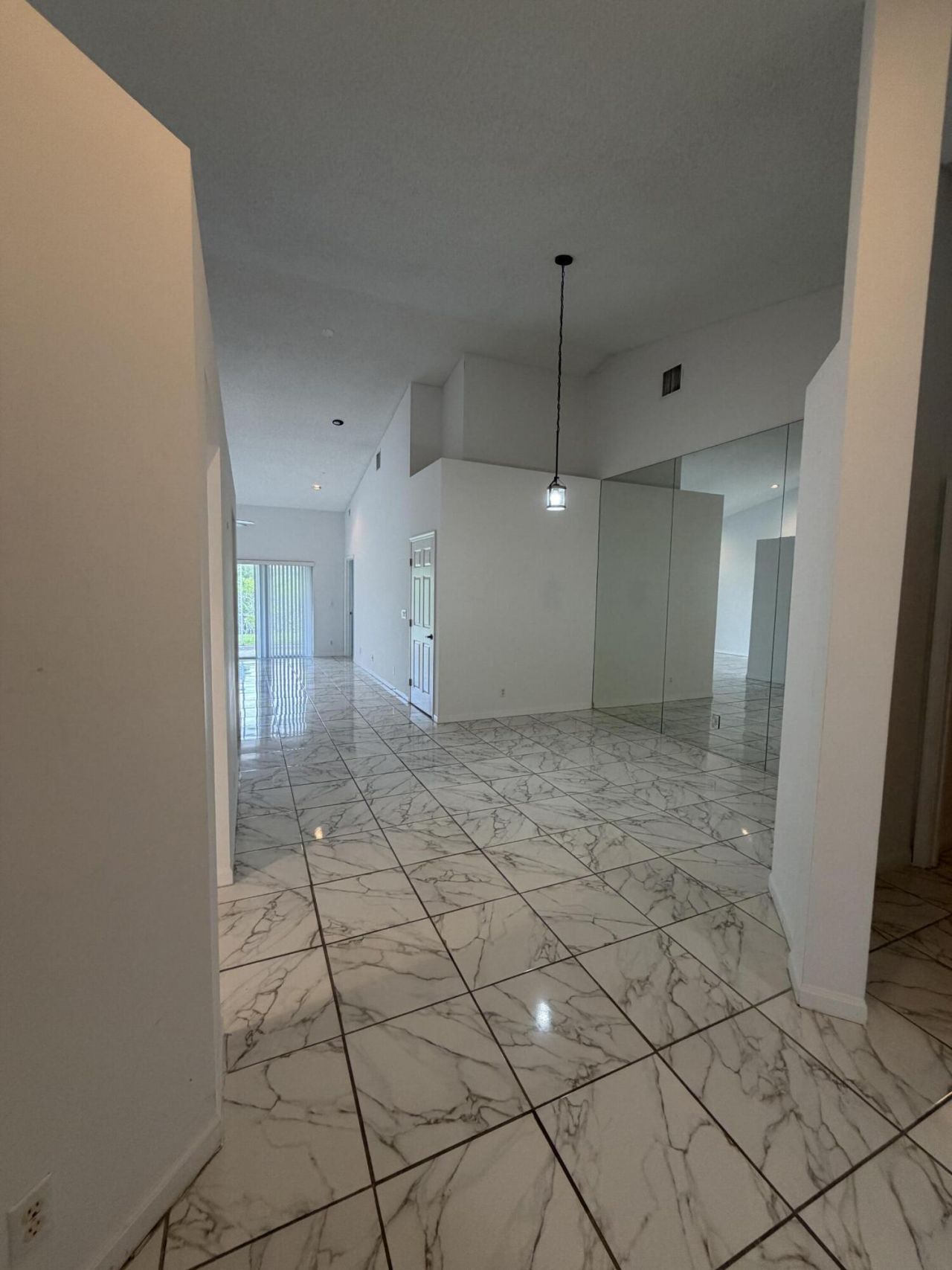 21105 Via Solano, Boca Raton, FL 33433 Photo