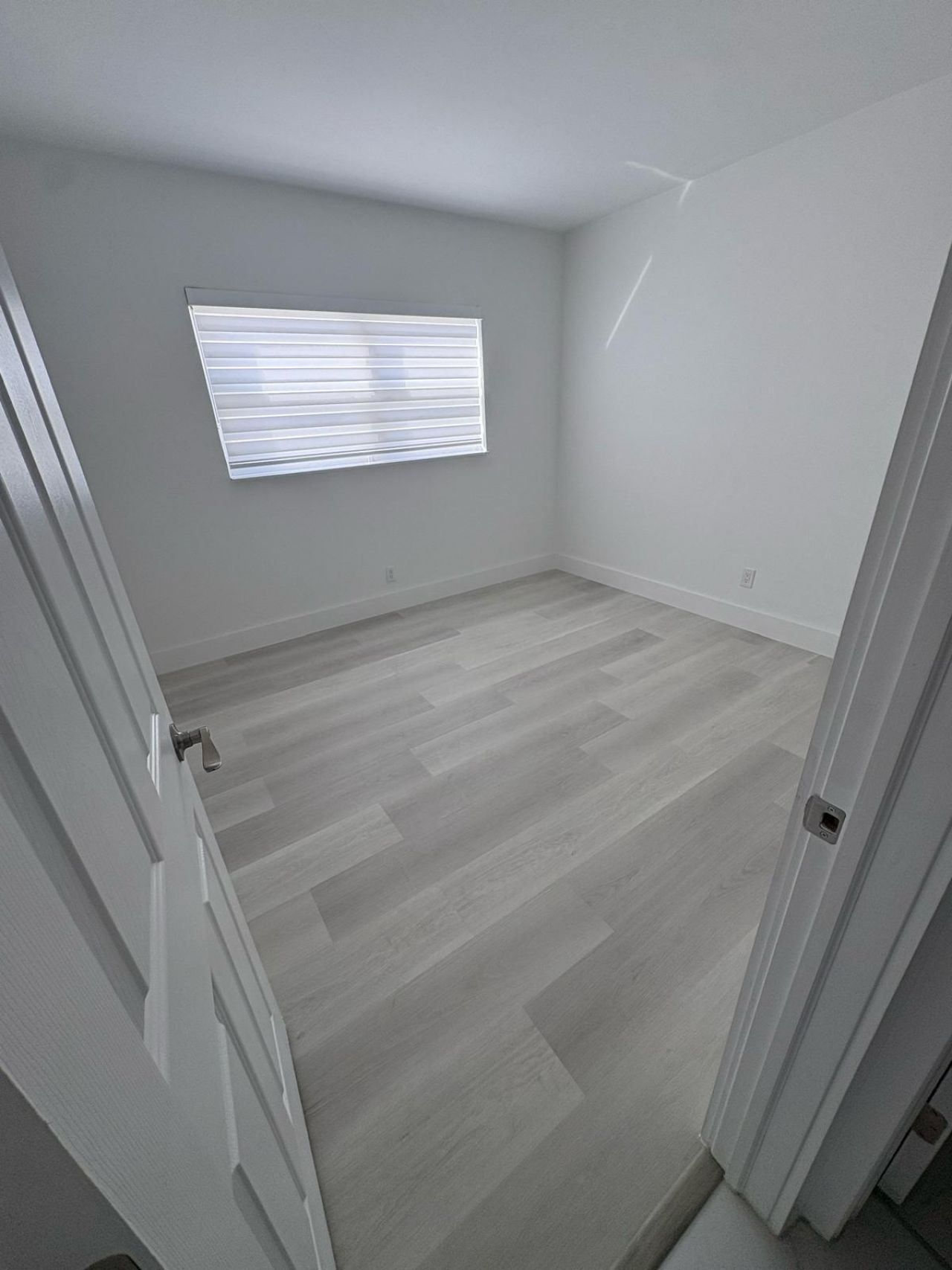 5050 Bayview Drive, Unit 6, Fort Lauderdale, FL 33308 Photo