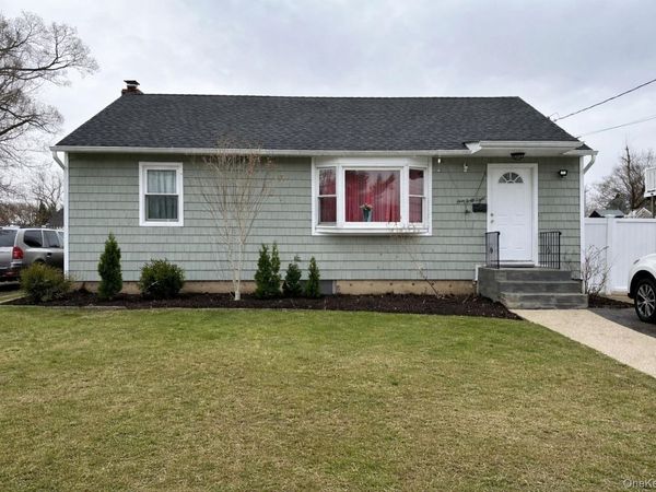 148 E Booker Avenue, Wyandanch, NY 11798