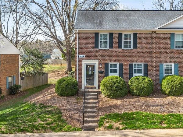 3229 Regents Park Lane, Unit A, Greensboro, NC 27455