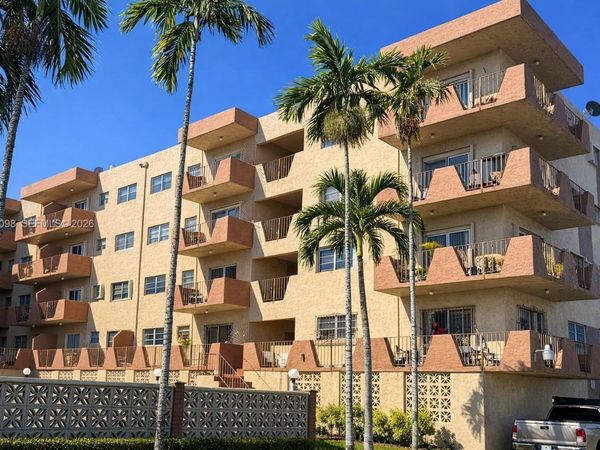 1630 W 46th St , Unit 514B, Hialeah, FL 33012
