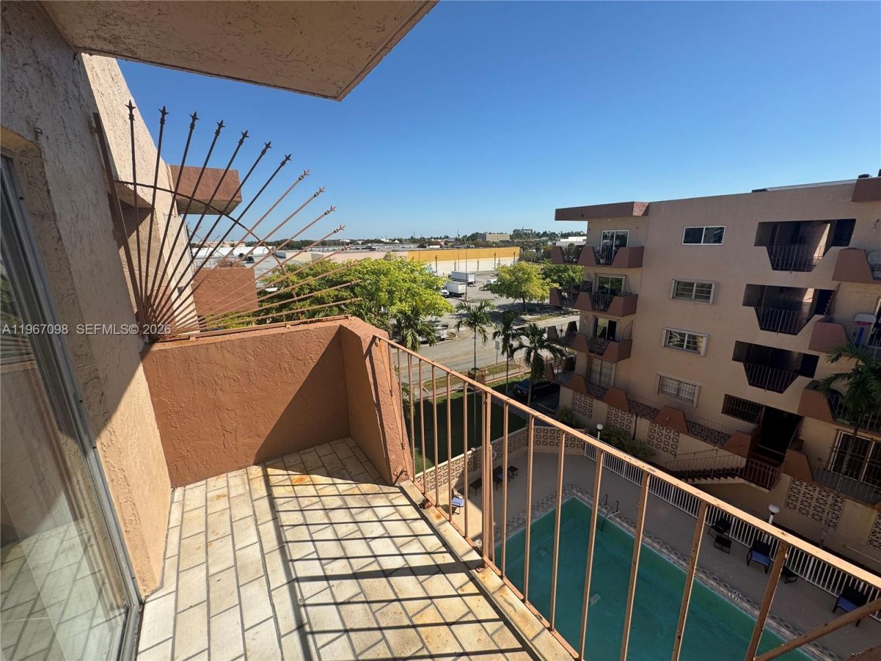 1630 W 46th St , Unit 514B, Hialeah, FL 33012 Photo