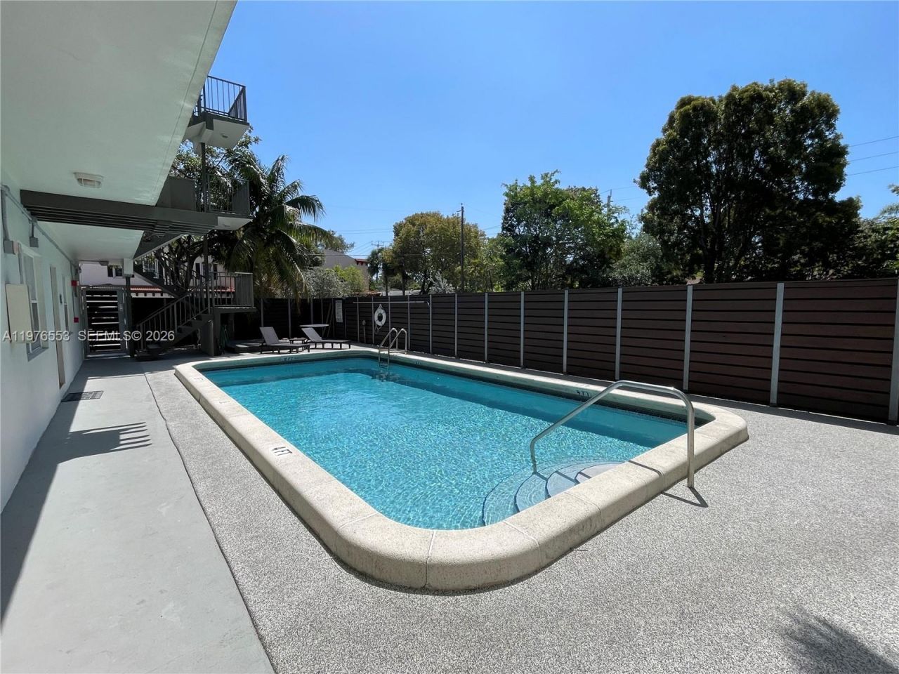 609 NE 13th Ave , Unit 301, Fort Lauderdale, FL 33304 Photo