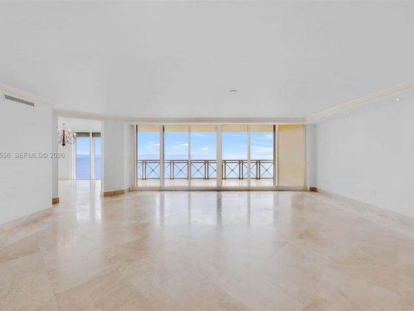 430 Grand Bay Dr , Unit 902, Key Biscayne, FL 33149