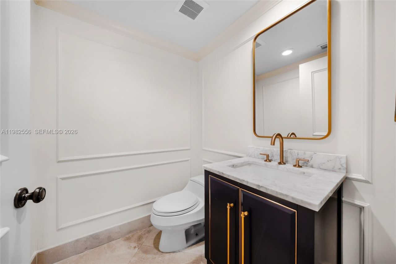 430 Grand Bay Dr , Unit 902, Key Biscayne, FL 33149 Photo