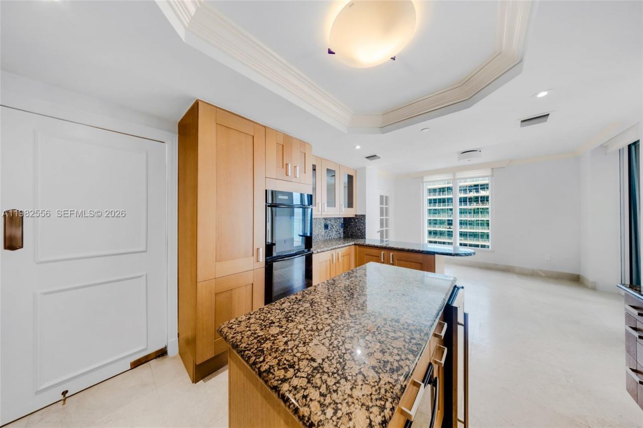 430 Grand Bay Dr , Unit 902, Key Biscayne, FL 33149 Photo