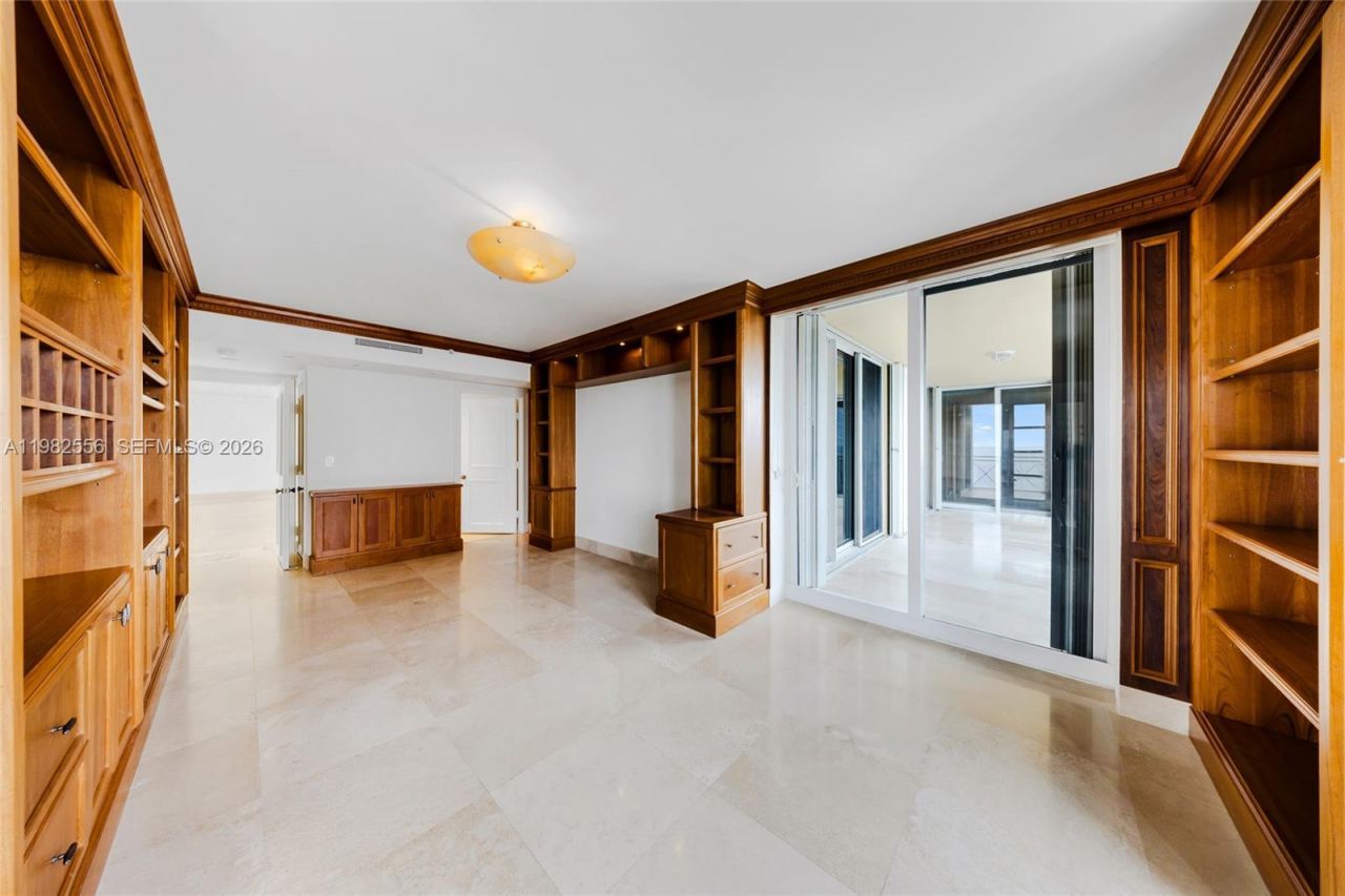 430 Grand Bay Dr , Unit 902, Key Biscayne, FL 33149 Photo