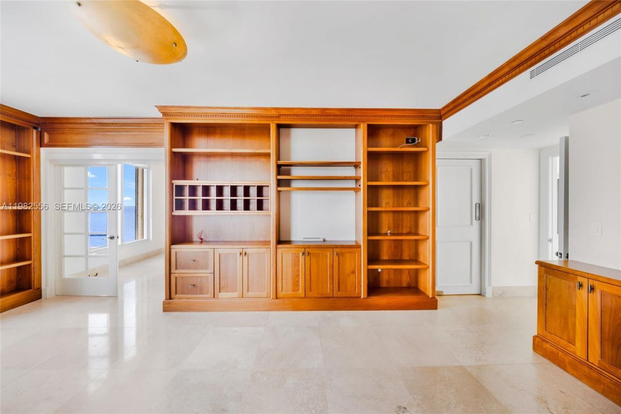 430 Grand Bay Dr , Unit 902, Key Biscayne, FL 33149 Photo