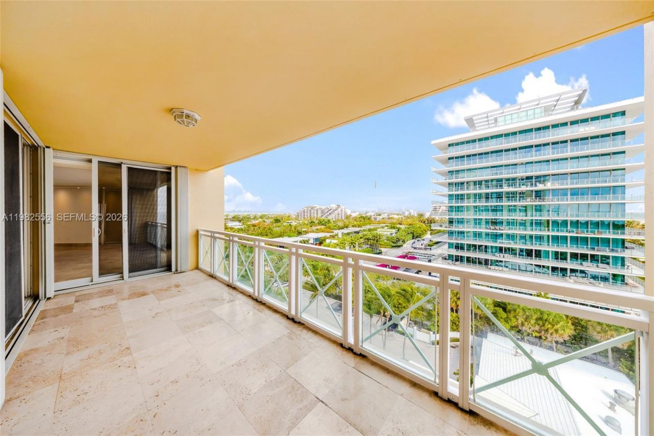 430 Grand Bay Dr , Unit 902, Key Biscayne, FL 33149 Photo