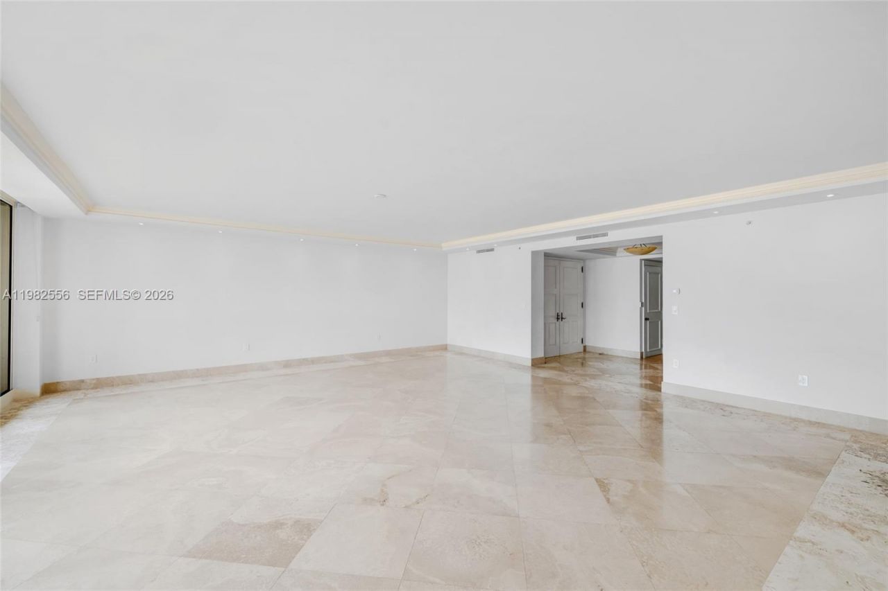 430 Grand Bay Dr , Unit 902, Key Biscayne, FL 33149 Photo