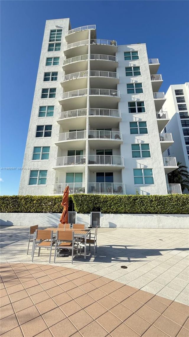 3180 SW 22nd Ter, Unit 207, Miami, FL 33145 Photo