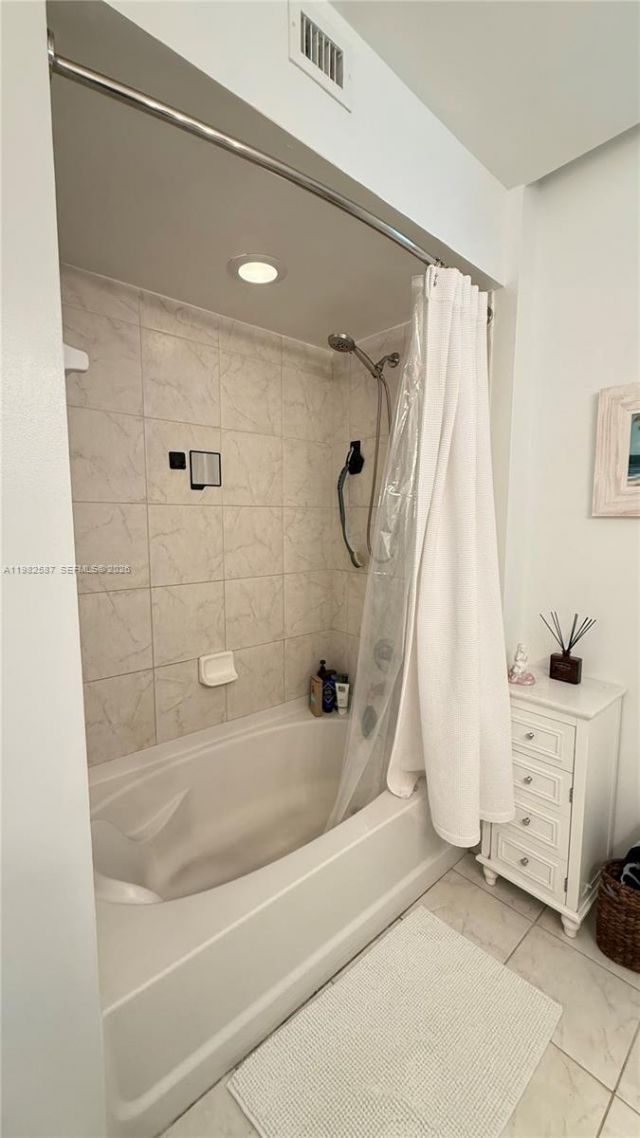 3180 SW 22nd Ter, Unit 207, Miami, FL 33145 Photo