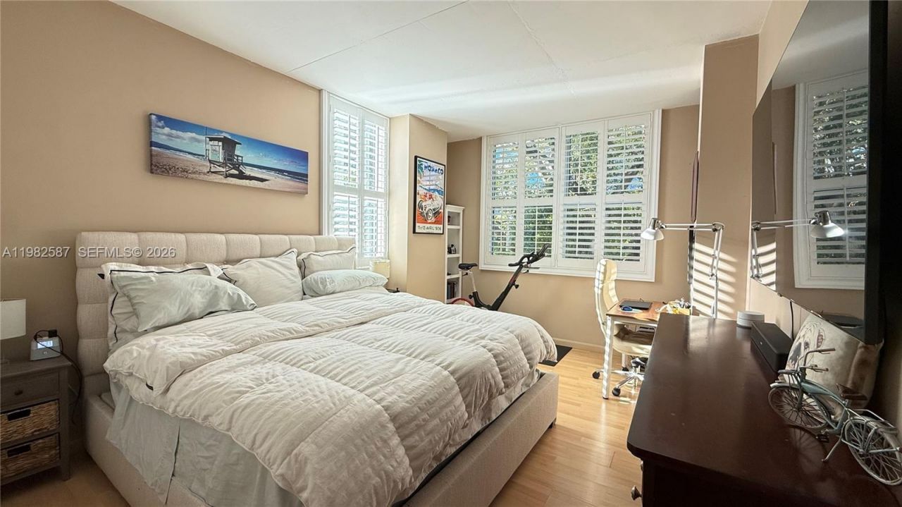 3180 SW 22nd Ter, Unit 207, Miami, FL 33145 Photo