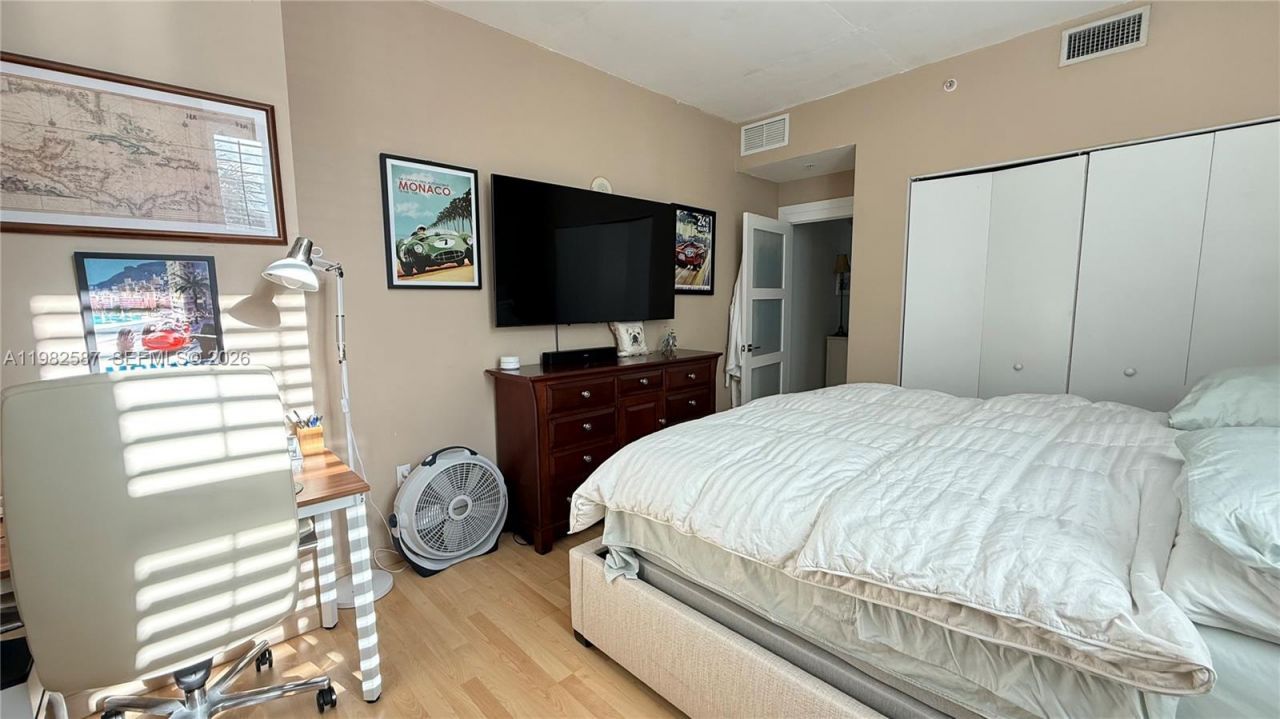 3180 SW 22nd Ter, Unit 207, Miami, FL 33145 Photo