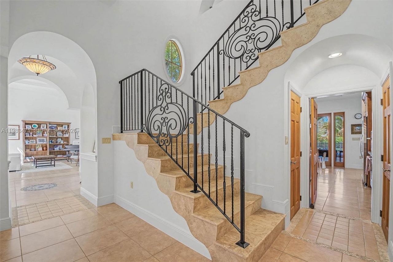 6075 SW 85th Ave , Miami, FL 33143 Photo