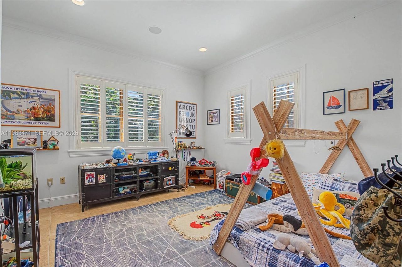 6075 SW 85th Ave , Miami, FL 33143 Photo