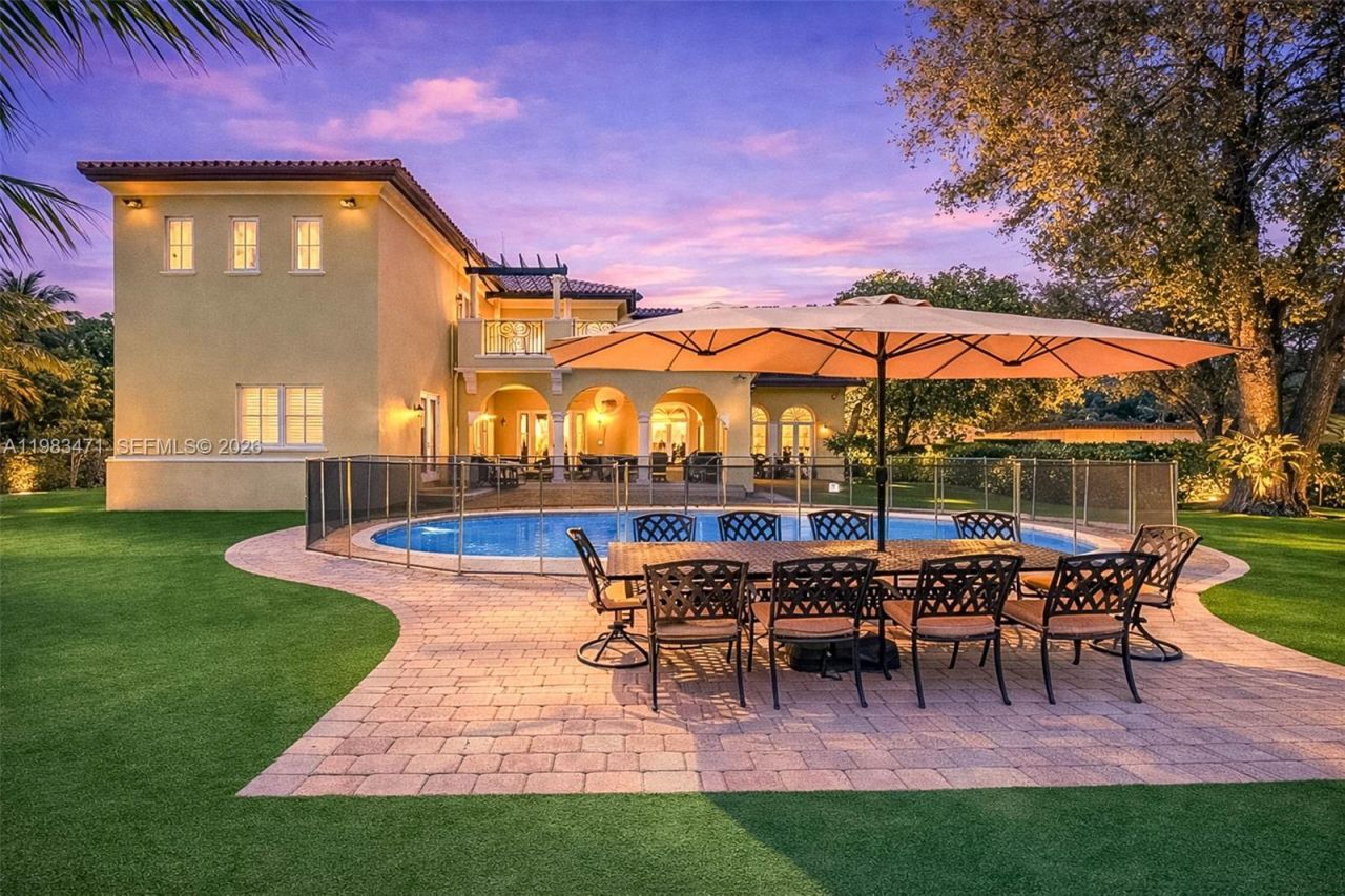 6075 SW 85th Ave , Miami, FL 33143 Photo