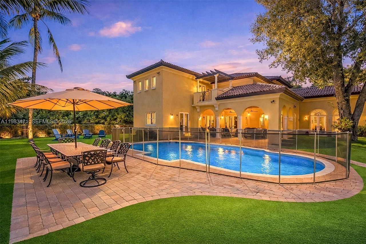 6075 SW 85th Ave , Miami, FL 33143 Photo