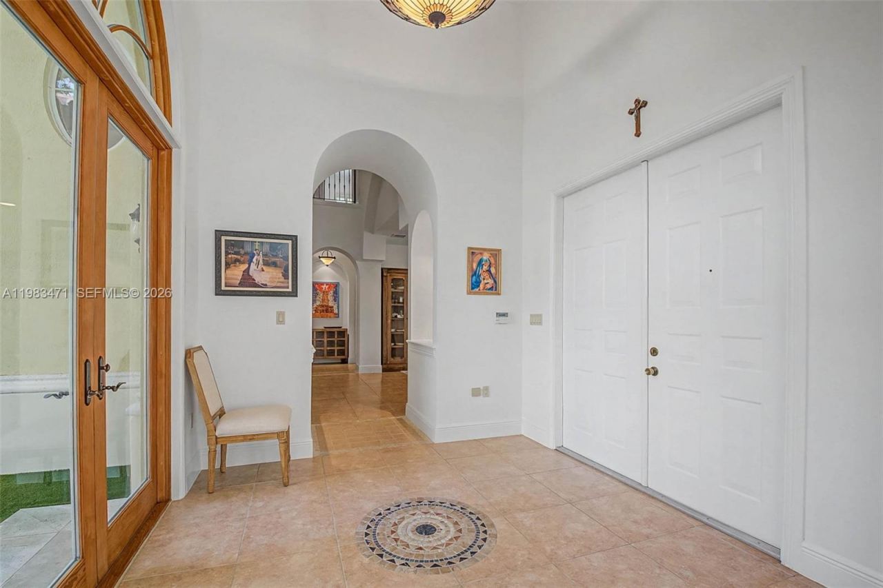 6075 SW 85th Ave , Miami, FL 33143 Photo