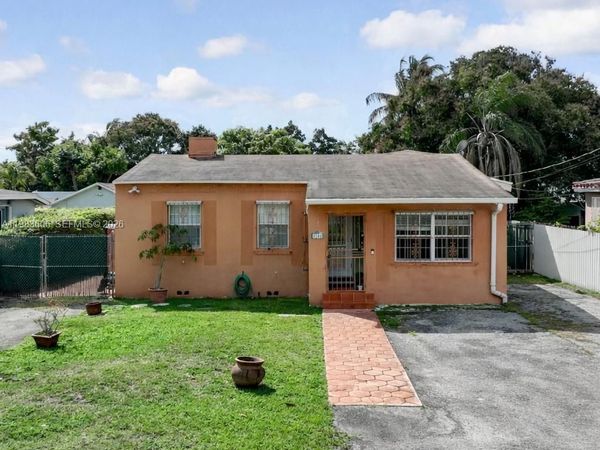 2122 SW 58th Ave , Miami, FL 33155