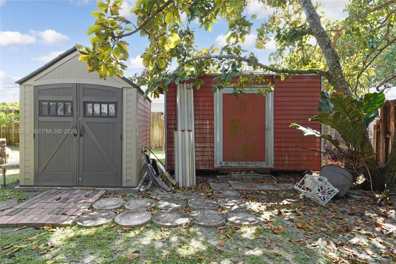 2122 SW 58th Ave , Miami, FL 33155 Photo