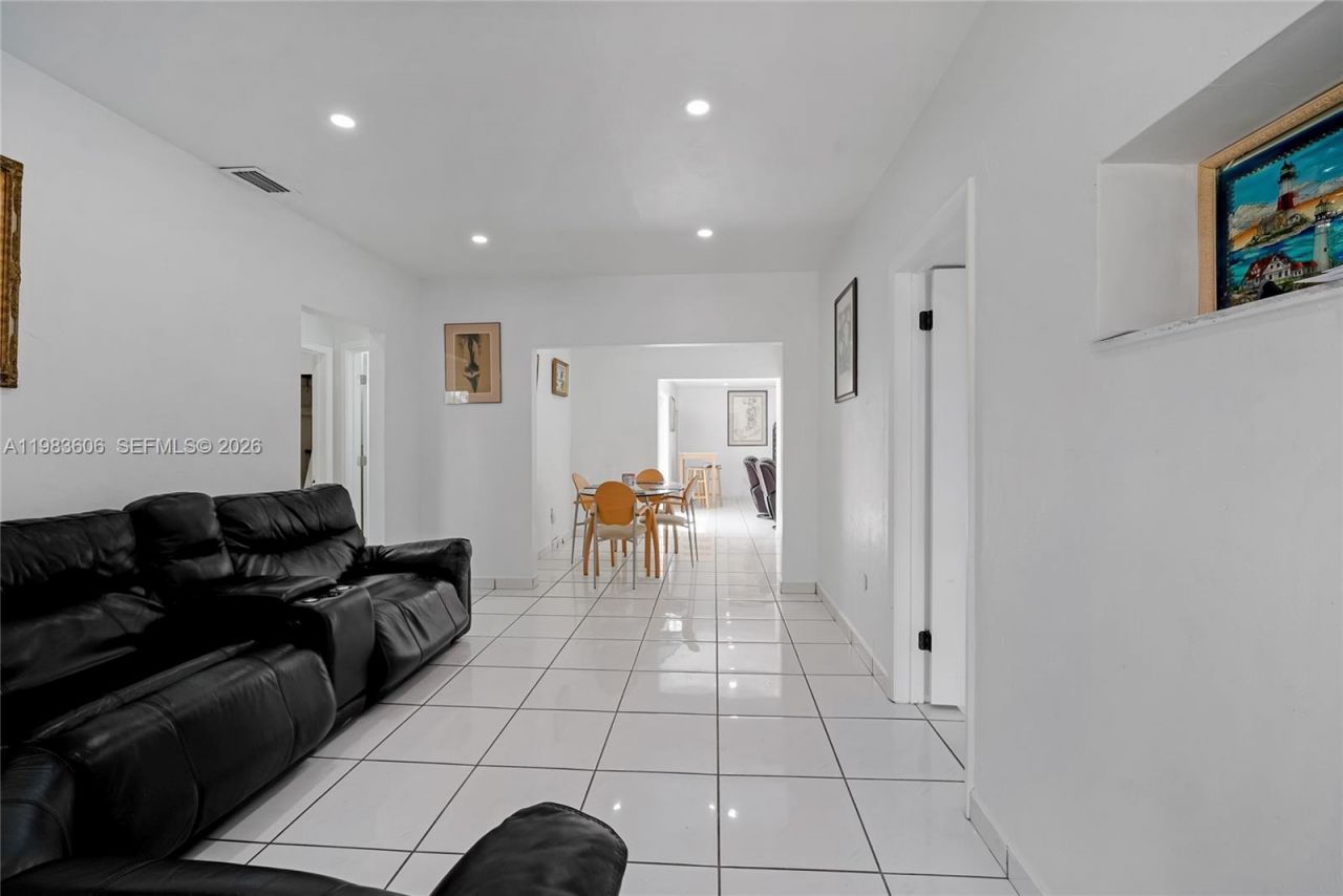 2122 SW 58th Ave , Miami, FL 33155 Photo