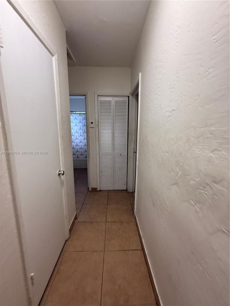 1541 NE 205th Ter, Miami, FL 33179 Photo