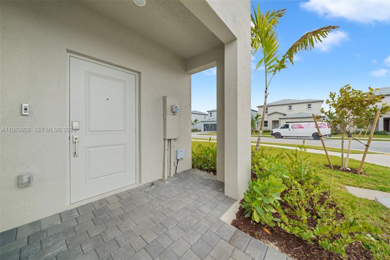 33750 SW 194th Pl, Unit NA, Florida City, FL 33034 Photo