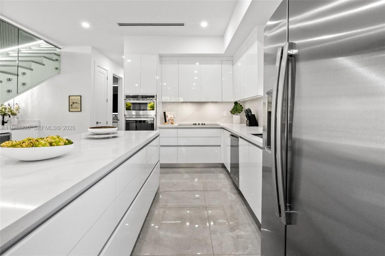 325 SW 16th St , Unit B, Fort Lauderdale, FL 33315 Photo