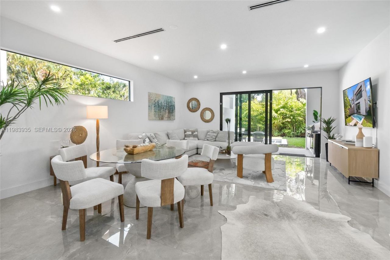 325 SW 16th St , Unit B, Fort Lauderdale, FL 33315 Photo