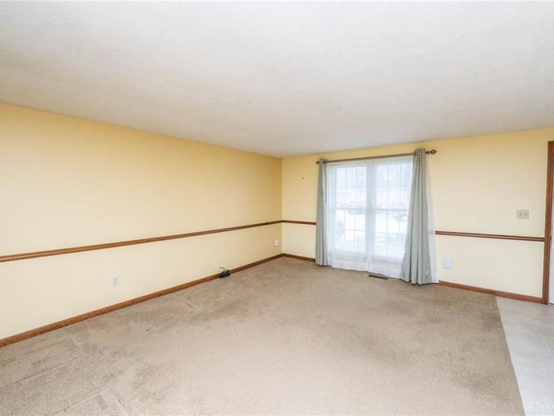 845 Sunset Drive, Englewood, OH 45322 Photo 13