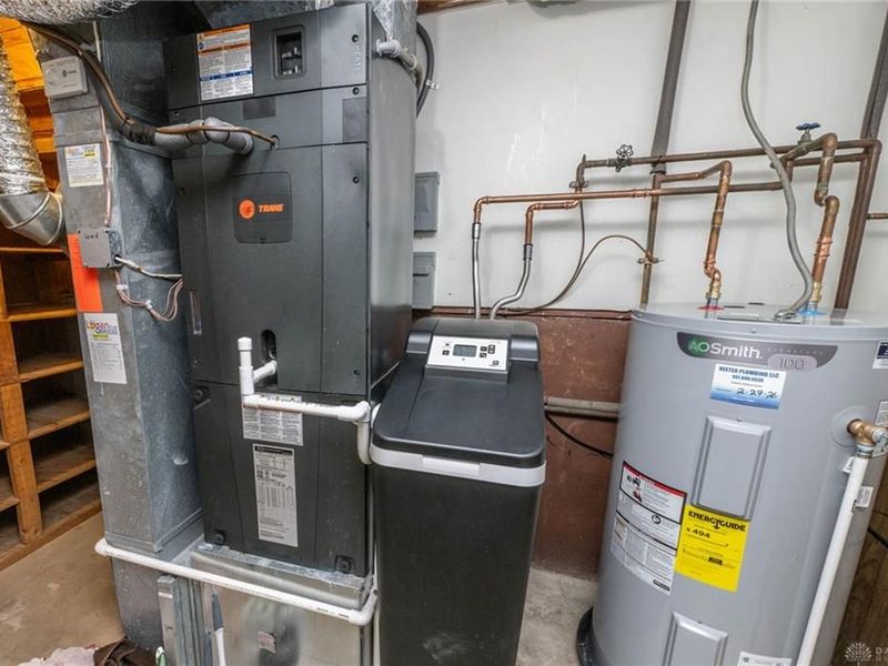 845 Sunset Drive, Englewood, OH 45322 Photo 34