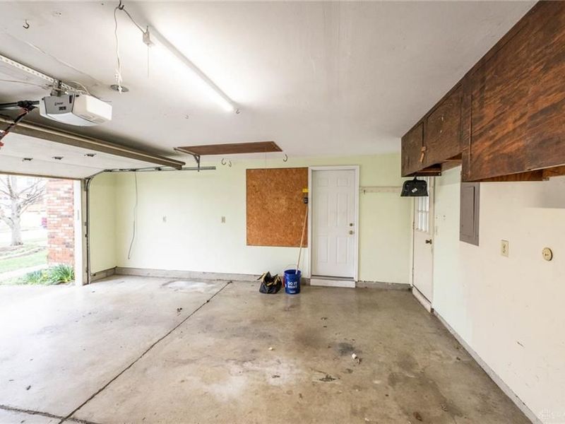 845 Sunset Drive, Englewood, OH 45322 Photo 38