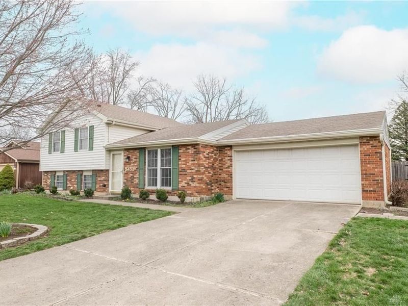 845 Sunset Drive, Englewood, OH 45322 Photo 4