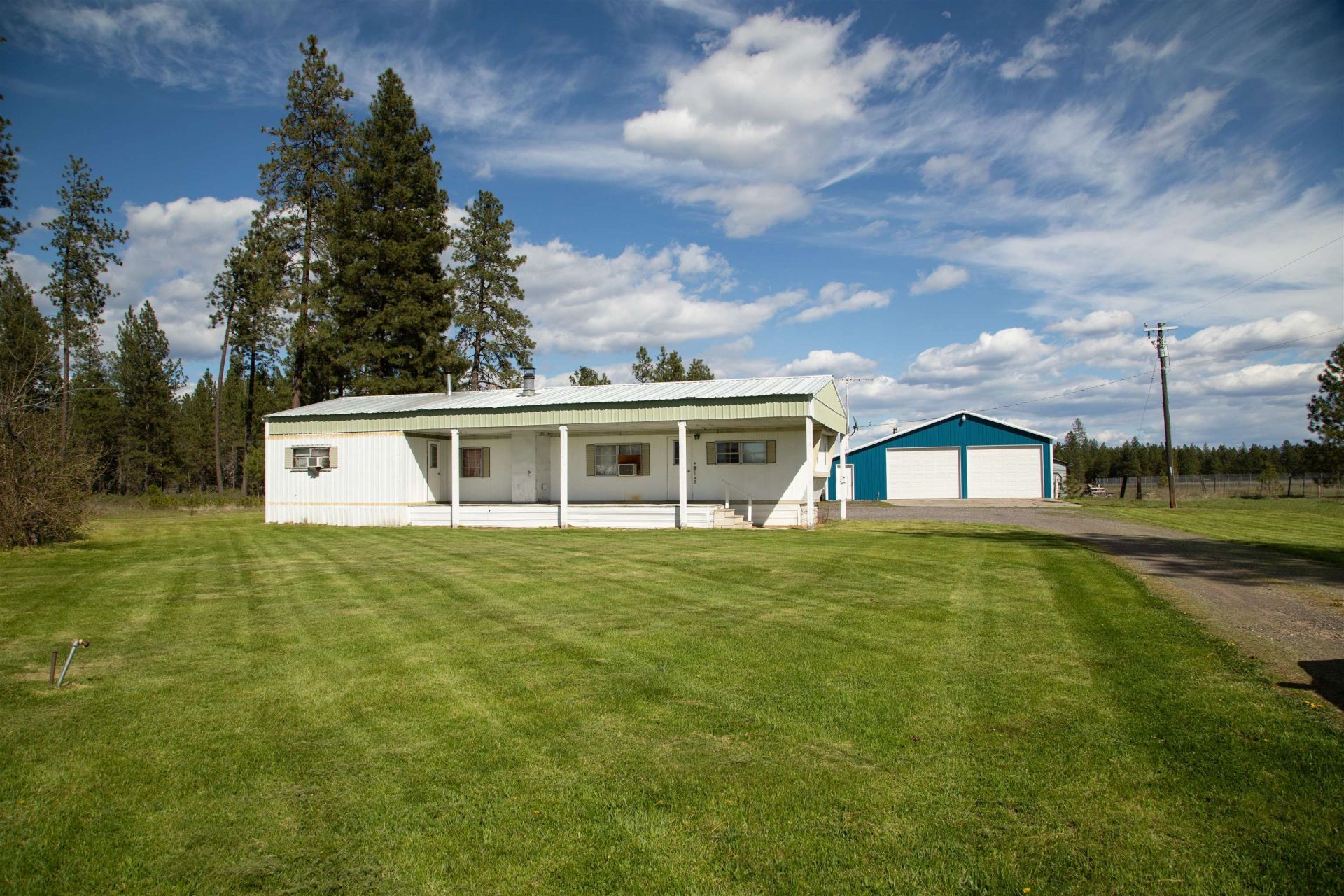 41210 N Newport Hwy Hwy, Elk, WA 99009 Main Photo