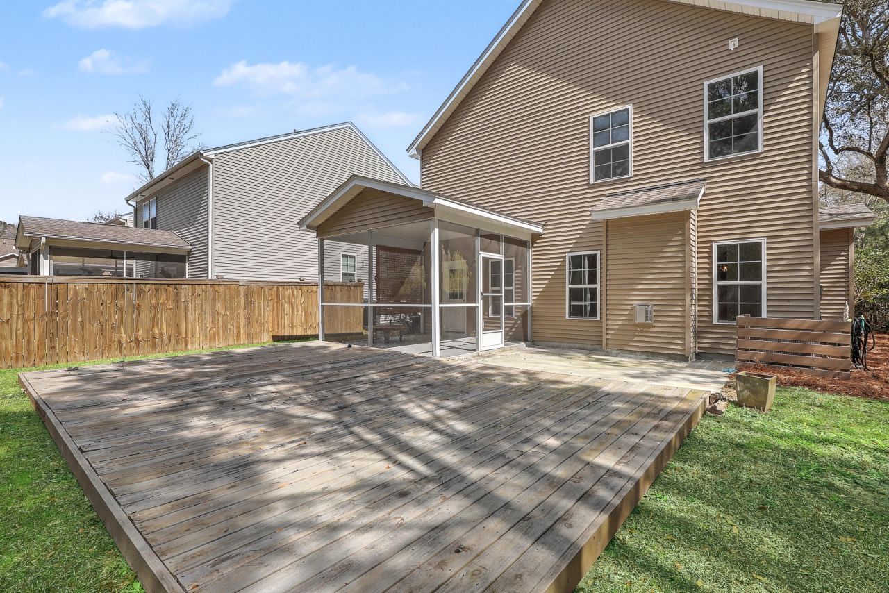 1181 Preakness Court Photo 8