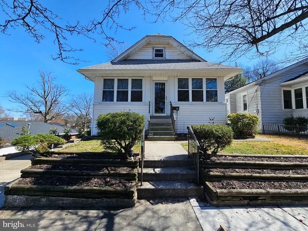 138 E WAYNE TERRACE , COLLINGSWOOD, NJ 08108