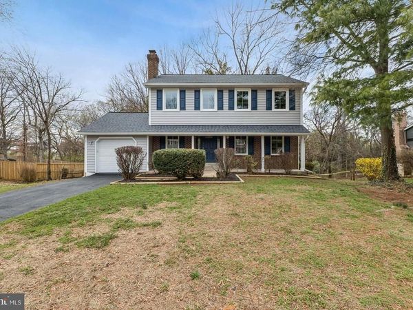 8928 ROLLING ROAD, MANASSAS, VA 20110