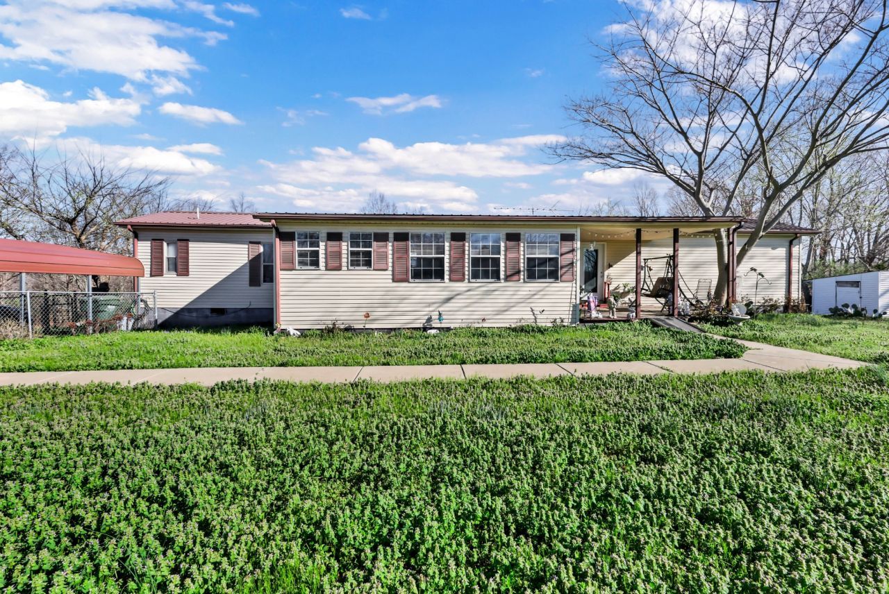 1765 Woolworth Rd, Erin, TN 37061 Main Photo